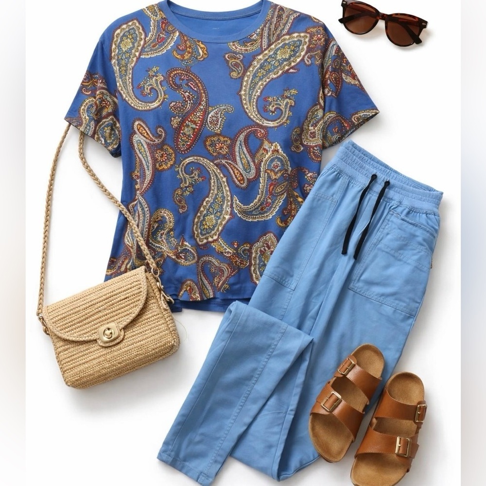Bundle Set: Zara Paisley Tee & Carhartt Cross-Flex Scrub Pants (size M) - Summer